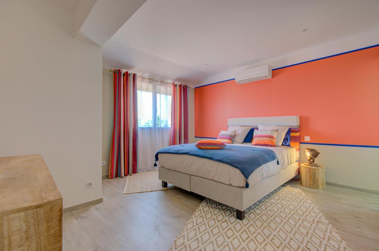 Domaine Le Courti - Adult Only Otel Le Barcarès Oda fotoğraf